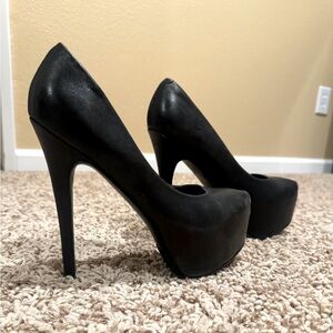 Steve Madden Platform Heels